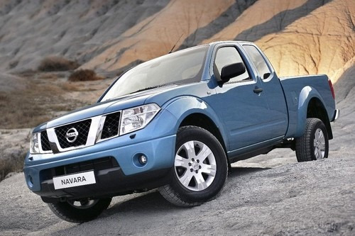 Navara III 2005-2014