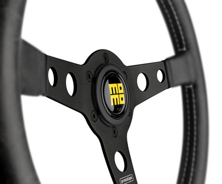 MOMO Heritage Prototipo steering wheel