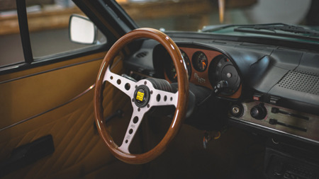 MOMO Indy Heritage wooden Steering wheel