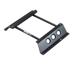 Seat mounting brackets for Isuzu D-Max 2008-