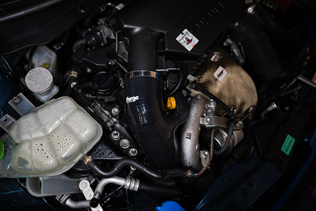 Turbó bemeneti adapter Suzuki Swift Hybrid-hez