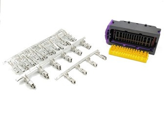 Wtyczka PMU16 z terminalami wysoko prądowymi