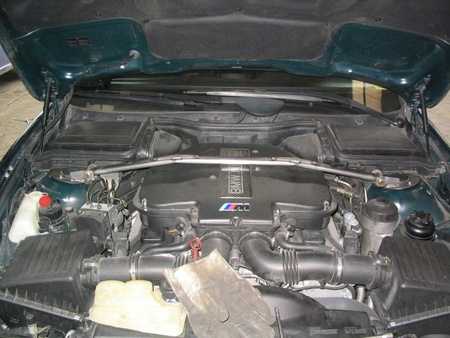 OMP strut brace for BMW M5 E39 - MA/1884