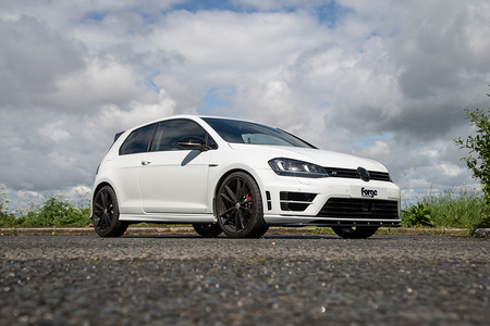 Intercooler Race Forge do silnika EA888 2.0 TSI - FMINT32