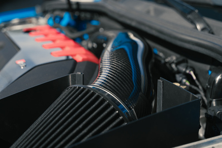 Szénszálas levegőszűrő rendszer Audi RS3 8Y/8V, RSQ3 (F3), TTRS (8S) és Cupra Formentor modellekhez