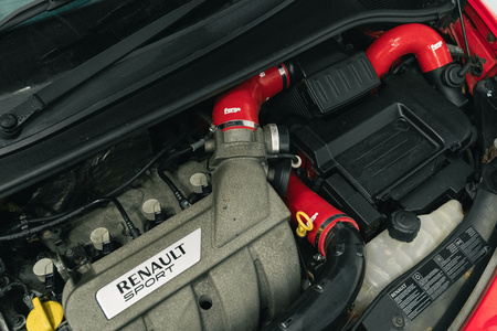 Silikonowe przewody dolotowe Forge do Renault Clio 2.0