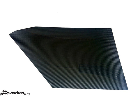 Karbon ajtópanelek a VW Golf Mk3-on