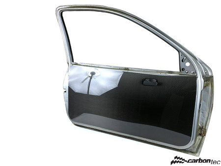 Karbon ajtólapok az Opel Corsa B GSI-hez