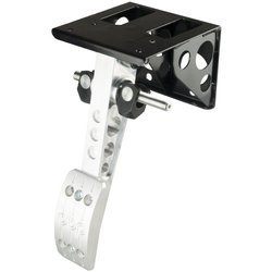 Pro-Race V2 fékpedál a válaszfalra szerelve