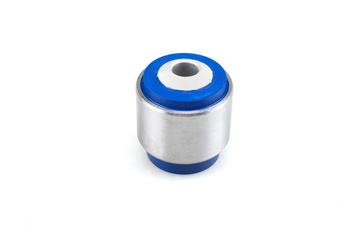 Obere Buchse des hinteren Achsschenkels (hinterer Querlenker) – Teilenummer: 08052126 BMW 1er (11–19) F20/F21 Hinterradantrieb + xDrive 2er (13–21) F22/F23 Hinterradantrieb + xDrive 3er (13–20) F30/F31/F34 Hinterradantrieb + xDrive 4er (13–20) F32/F33/F36