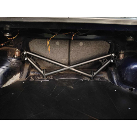 BMW E36 Priekinis statramstis - galinis 4 taškų X-BRACE