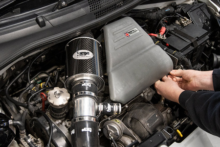 Carbon Fibre Engine Cover for the Fiat Abarth 500/595/695