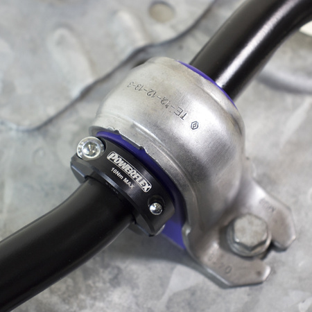 Obejma zaciskowa drążka stabilizatora 25-27mm Powerflex Road Series Roll Bar Support Clamps Roll Bar Lateral Support Clamps PFC25-27